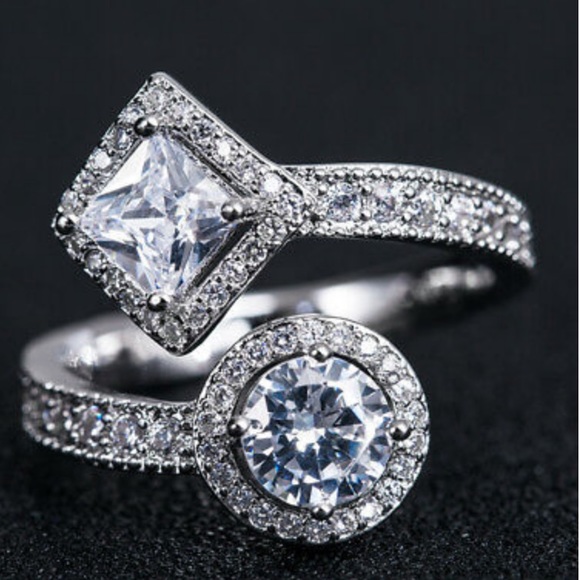 NEW 925 Sterling Silver Unique Ring - Picture 10 of 12